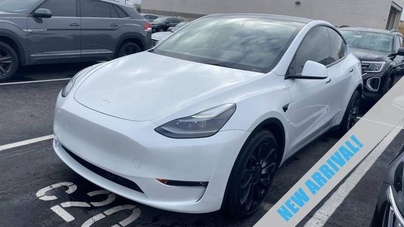 TESLA MODEL Y 2022 7SAYGDEF0NF318683 image